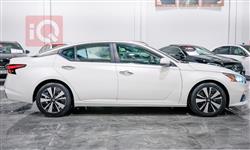 نيسان ألتيما